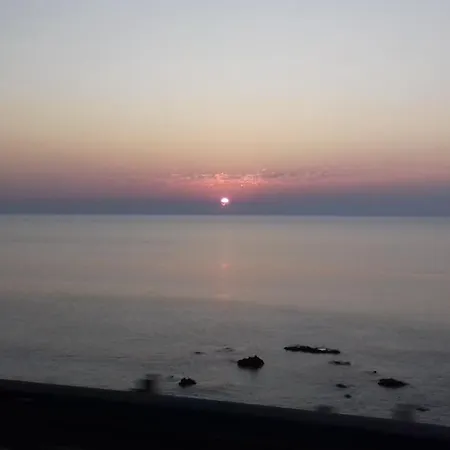 Casa Ines Locri